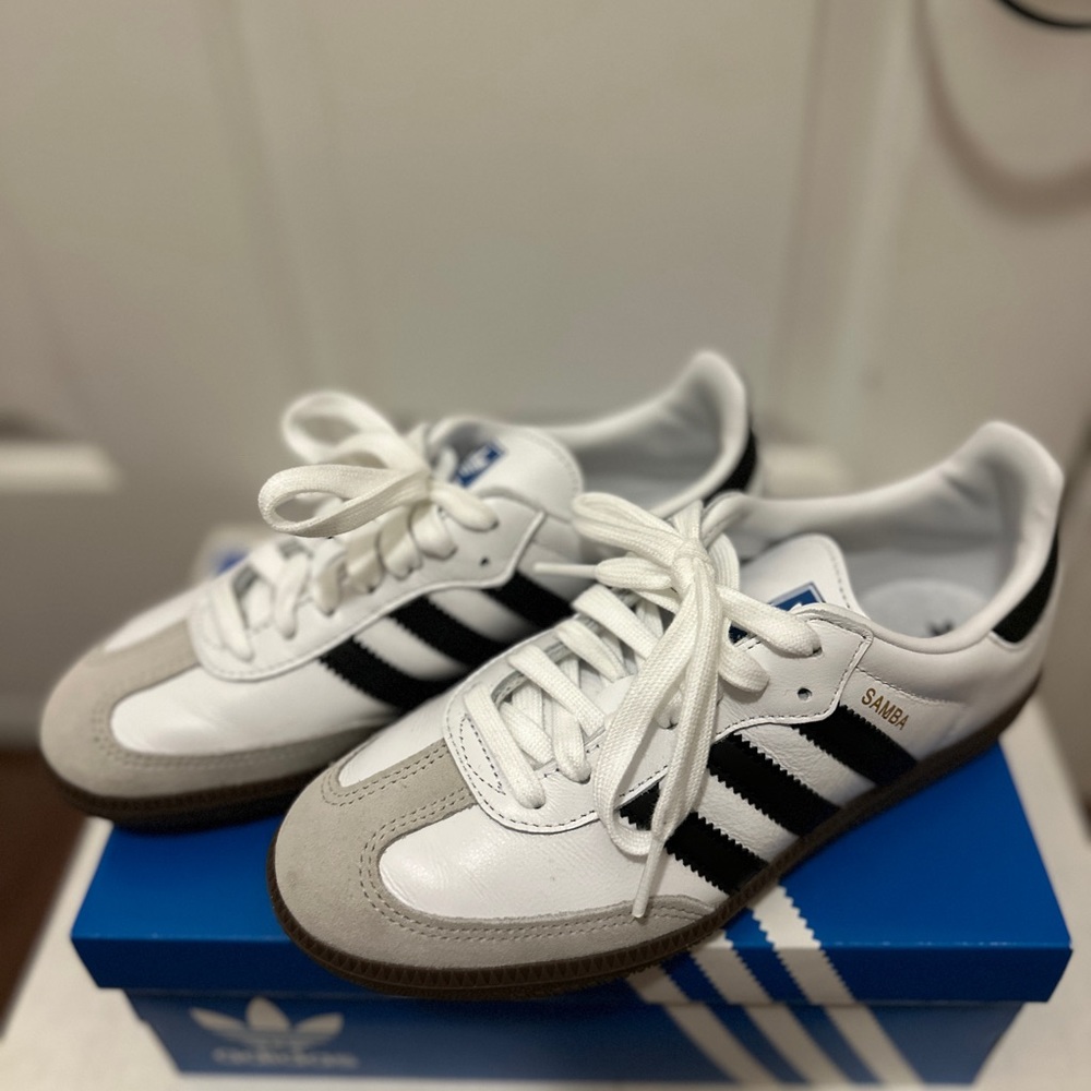 Adidas Sambas OG - size 5W